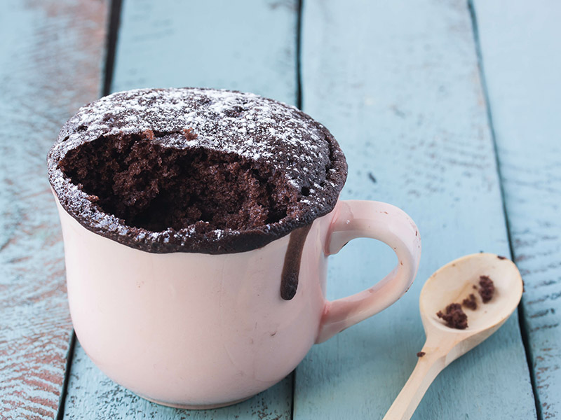 5 mug cake recipes to satisfy those late-night cravings