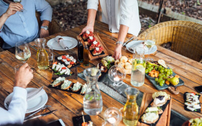 Easy and Delicious Meal Ideas for Hosting a Party at Home