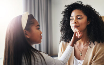 How Parents Can Support Their Child’s Interest in Makeup in a Healthy Way