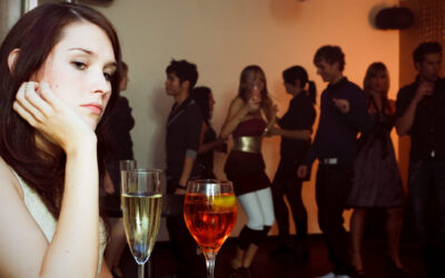 Why Having 12 People in Your Friend Circle Still Feels Lonely