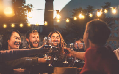 Why Screenless Hangs Are Replacing Instagram Stories